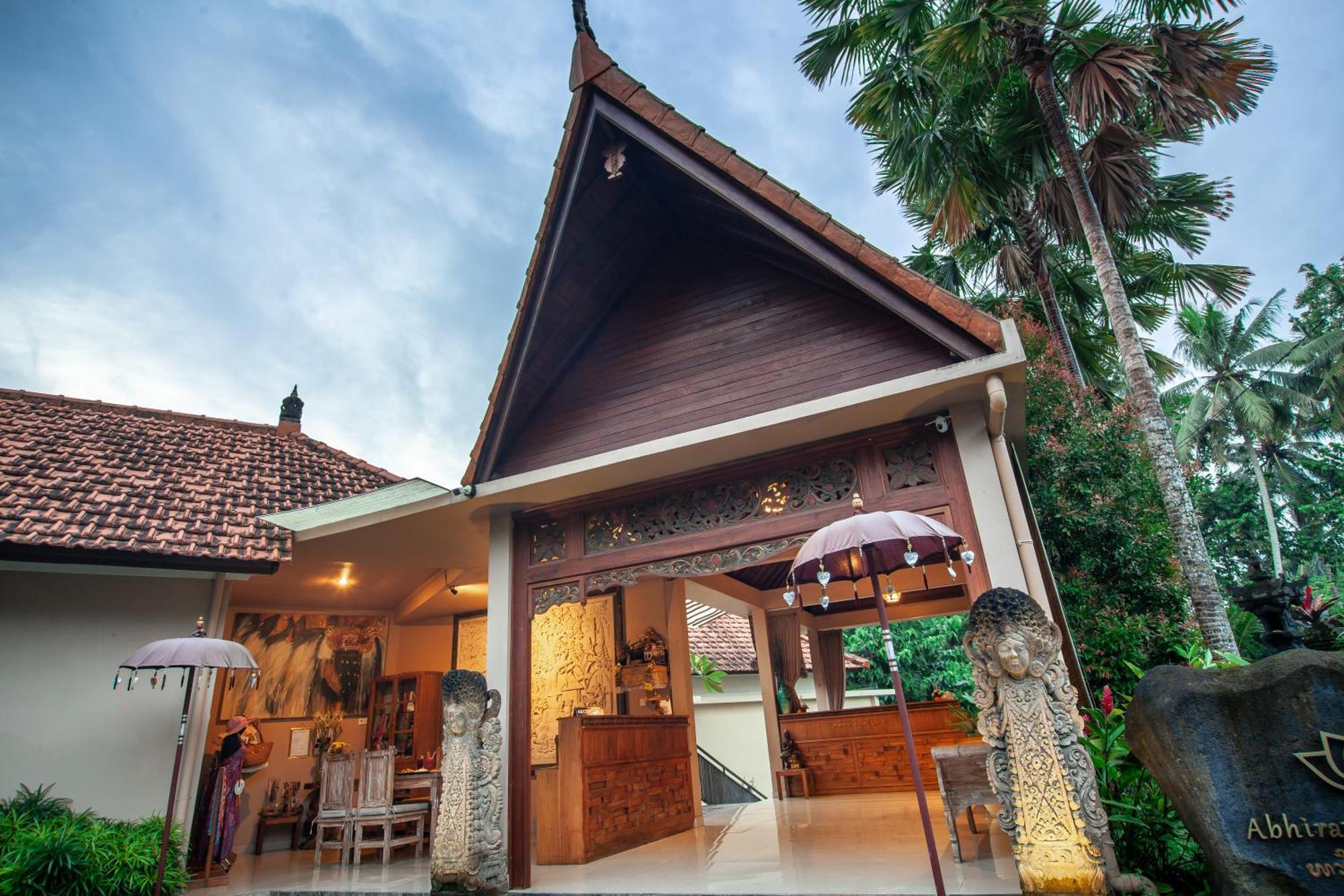 Abhirama Villas And Spa อูบุด ภายนอก รูปภาพ