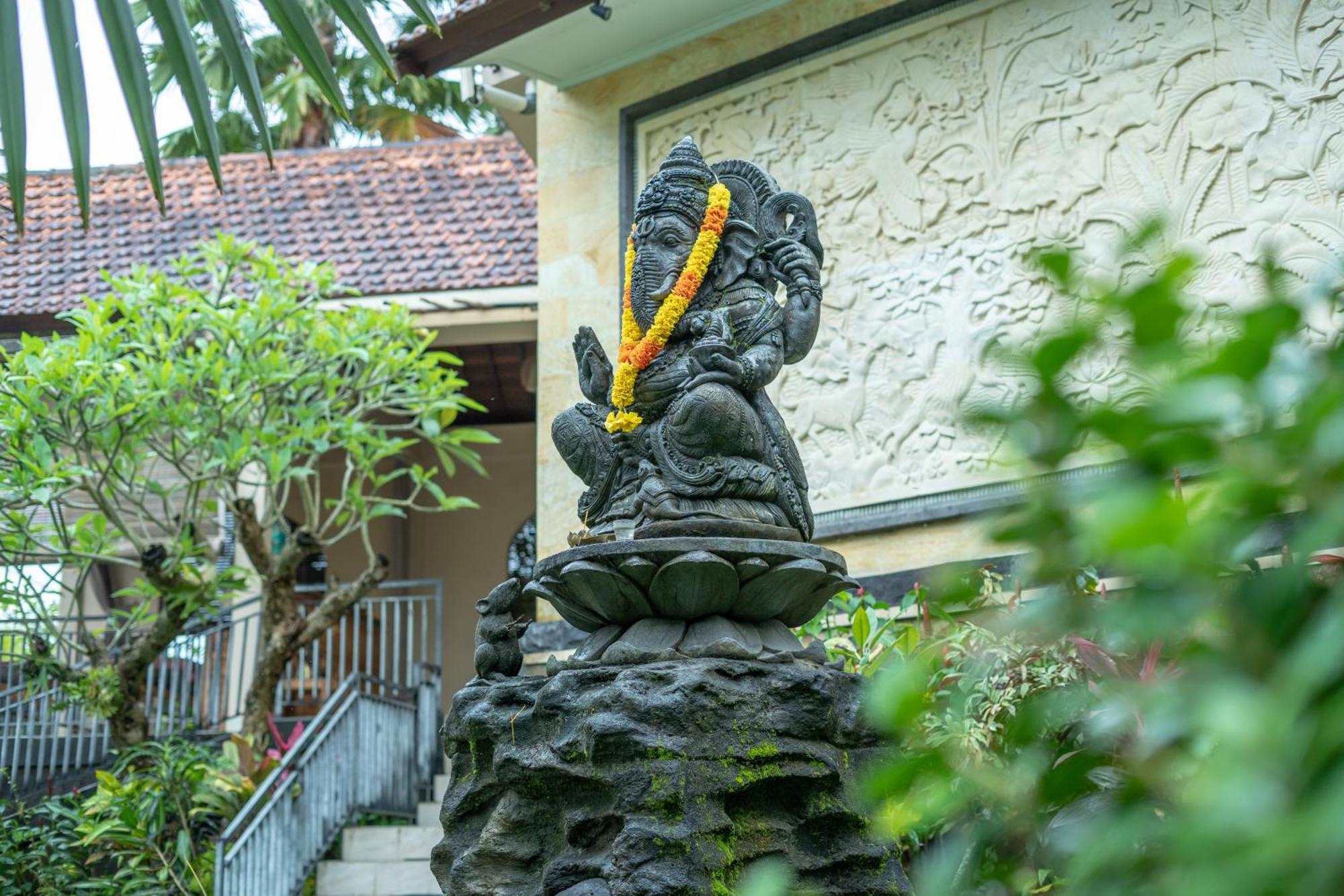 Abhirama Villas And Spa อูบุด ภายนอก รูปภาพ